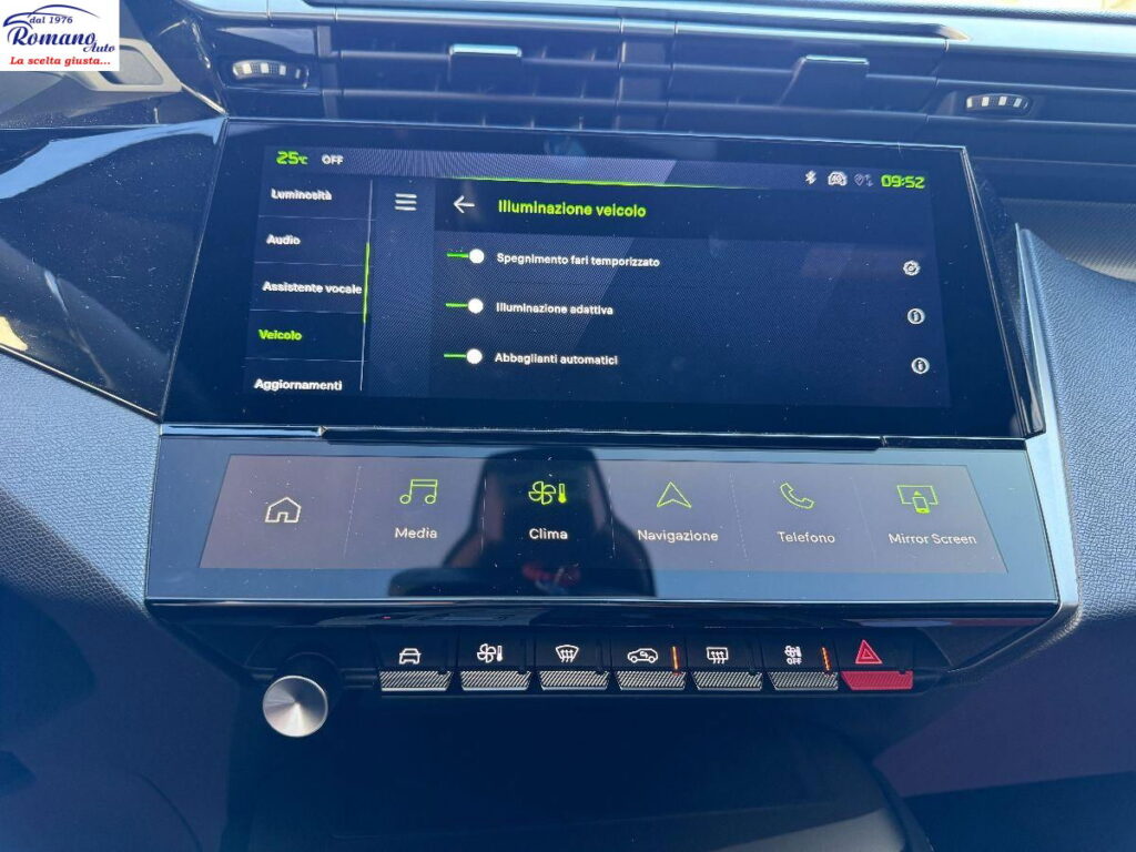 NEW Peugeot 308 3Âª serie BlueHDi 130 EAT8 GT#PACK VISION!