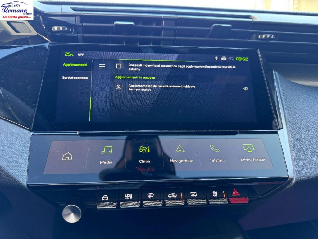 NEW Peugeot 308 3Âª serie BlueHDi 130 EAT8 GT#PACK VISION!