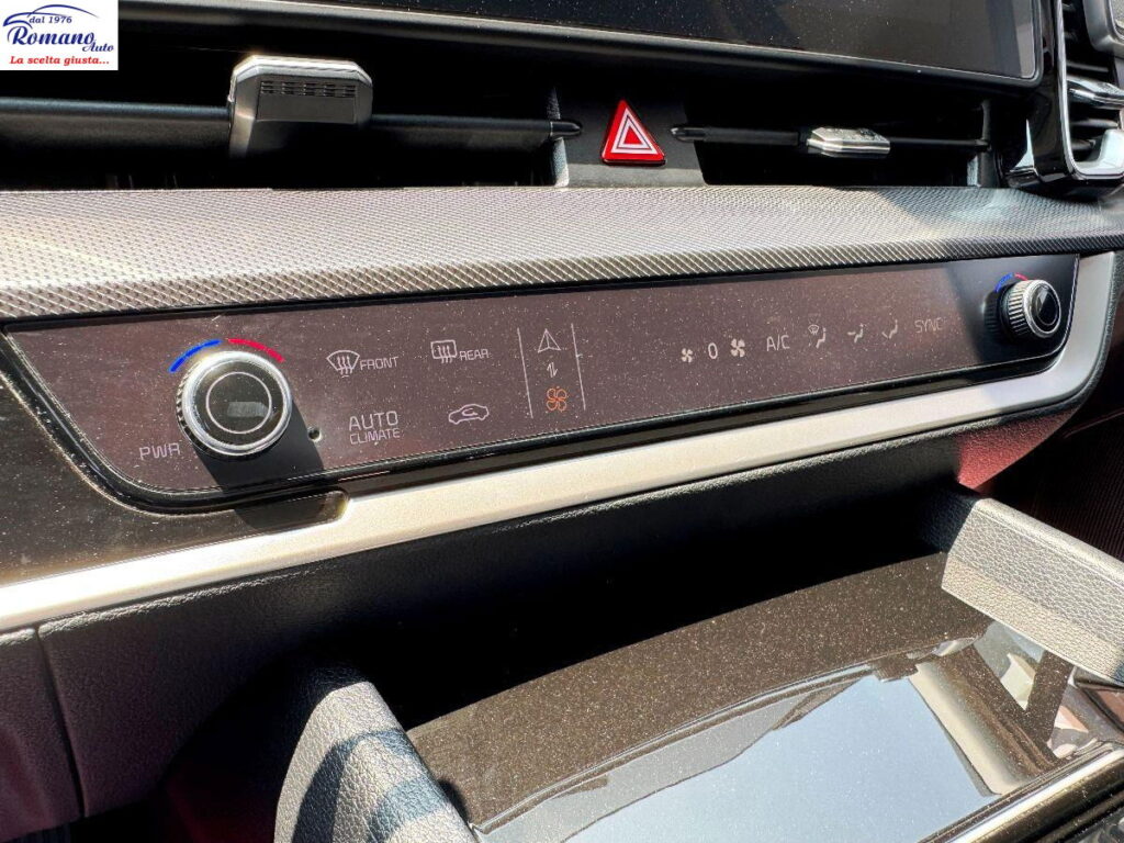 NEW Kia Sportage Sportage 1.6 crdi mhev Business dct#7 ANNI GARANZIA KIA!