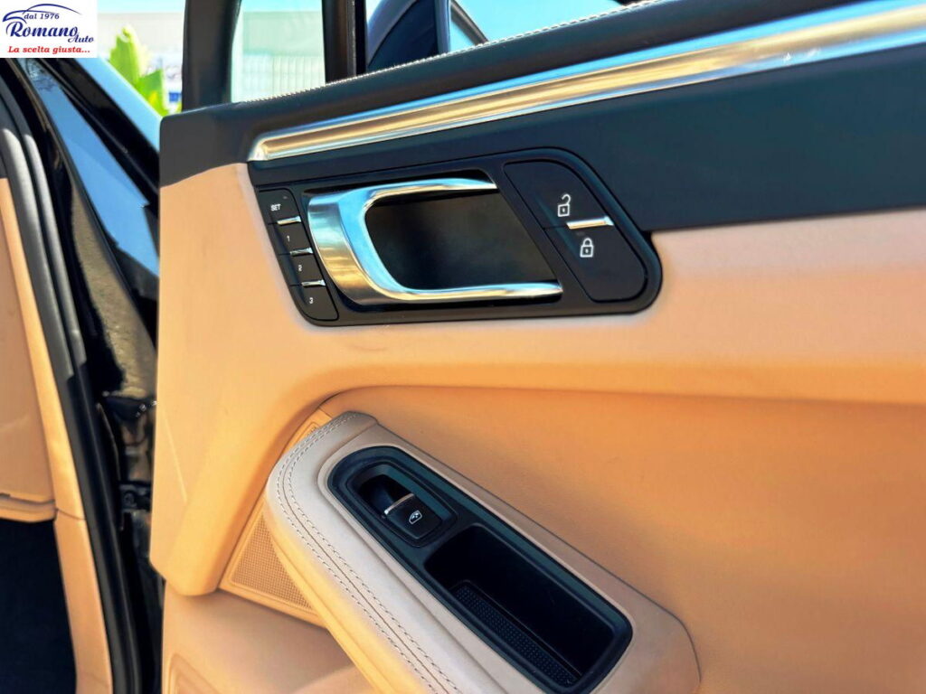 PORSCHE - Macan  2.0 265cv pdk#TETTO APRIBILE!RETROCAMERA 360#!