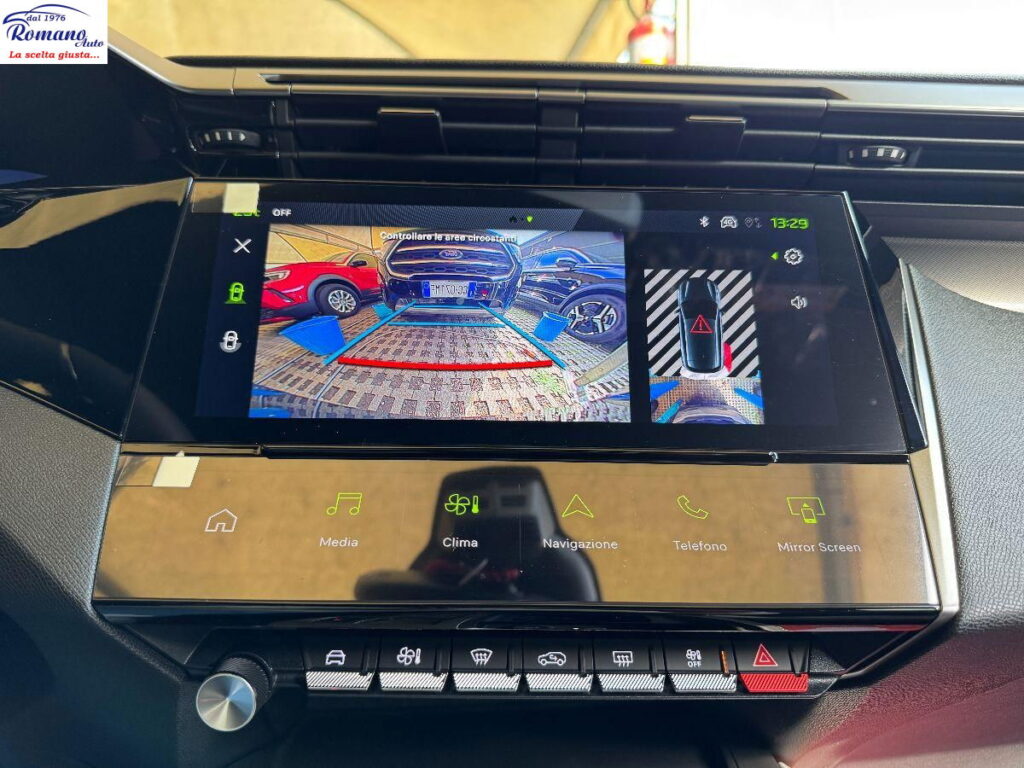 NEW Peugeot 308 3Âª serie BlueHDi 130 EAT8 GT#PACK VISION!