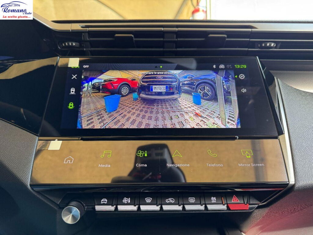 NEW Peugeot 308 3Âª serie BlueHDi 130 EAT8 GT#PACK VISION!