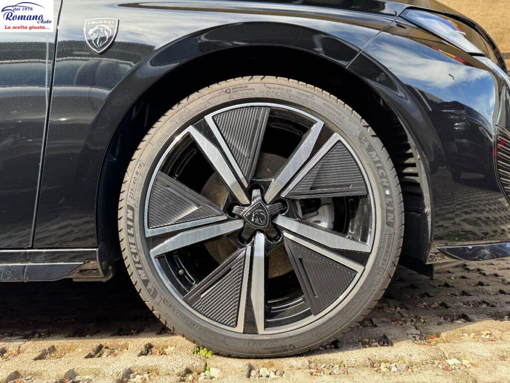 NEW Peugeot 308 3Âª serie BlueHDi 130 EAT8 GT#PACK VISION!