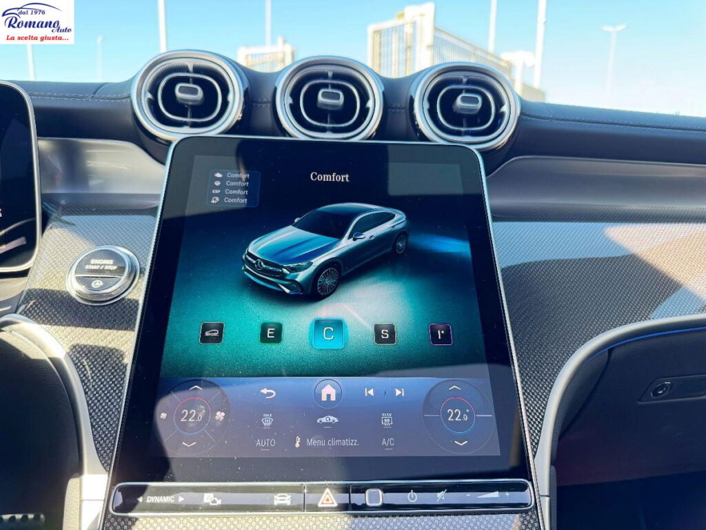 NEW MERCEDES - GLC - 220 d 4Matic CoupÃ© Premium#TETTO APRIBILE!GANCIO TRAINO!