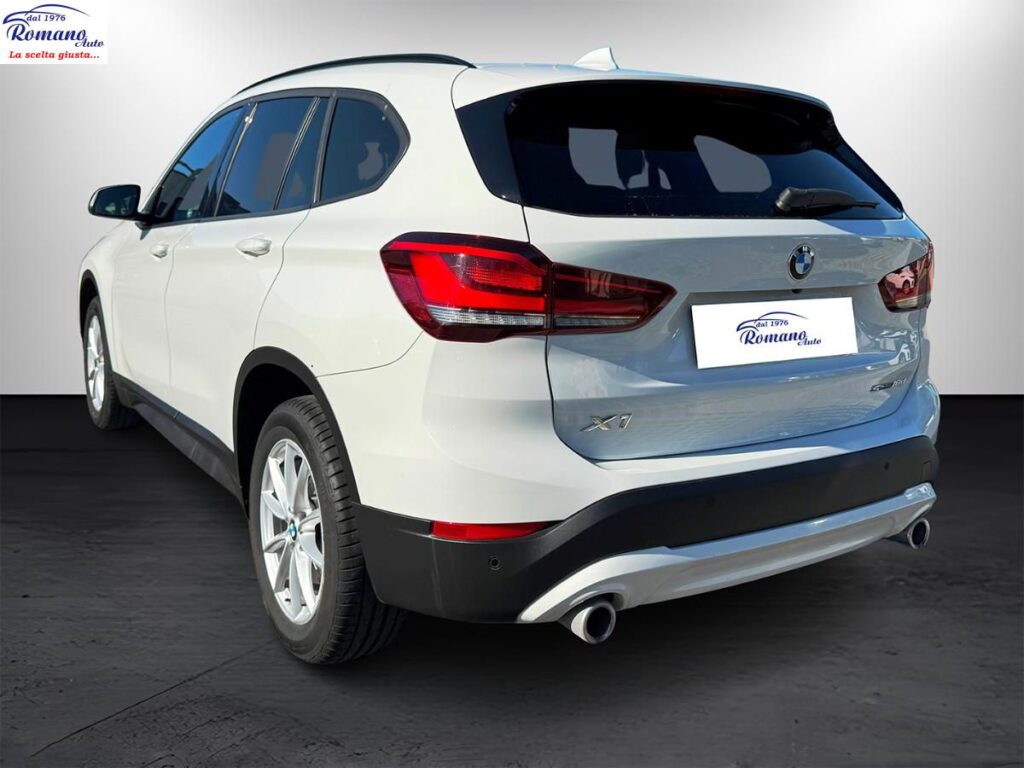 BMW - X1 -  sDrive18d Advantage#RETROCAMERA!
