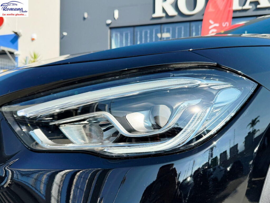 MERCEDES - Classe GLA - 180 d Automatic Premium#PACK LUCI INTERNO MULTICOLOR!