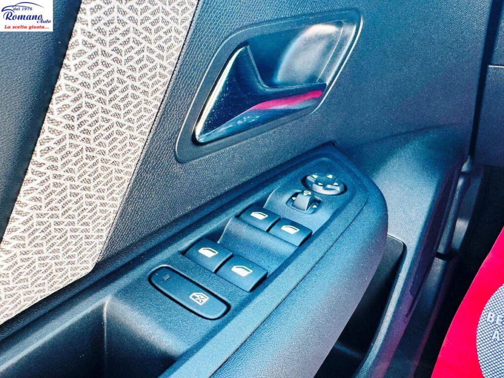 Citroen C4 1.2 130cv Plus#CARPLAY!RETROCAMERA!CERCHI R18Â°!