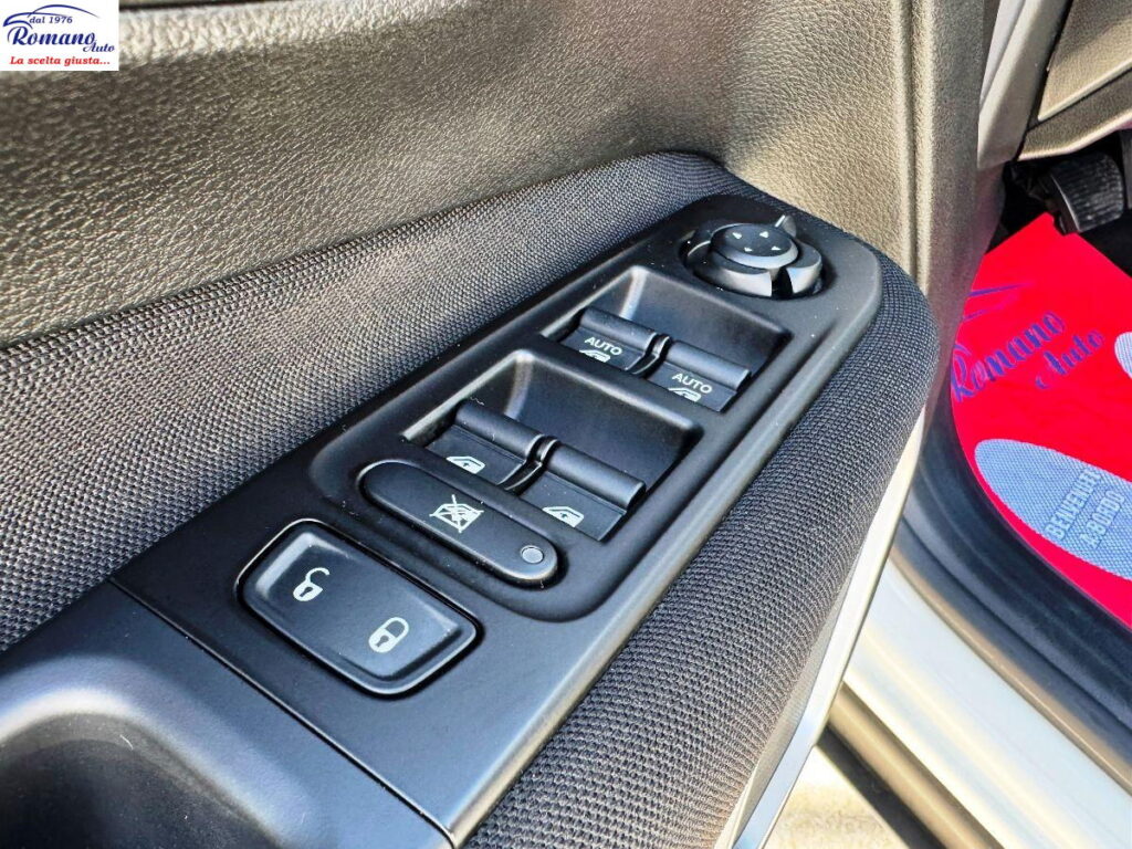 JEEP - Renegade  1.6 mjt Longitude 2wd 120cv ddct#SOLO 17.500!