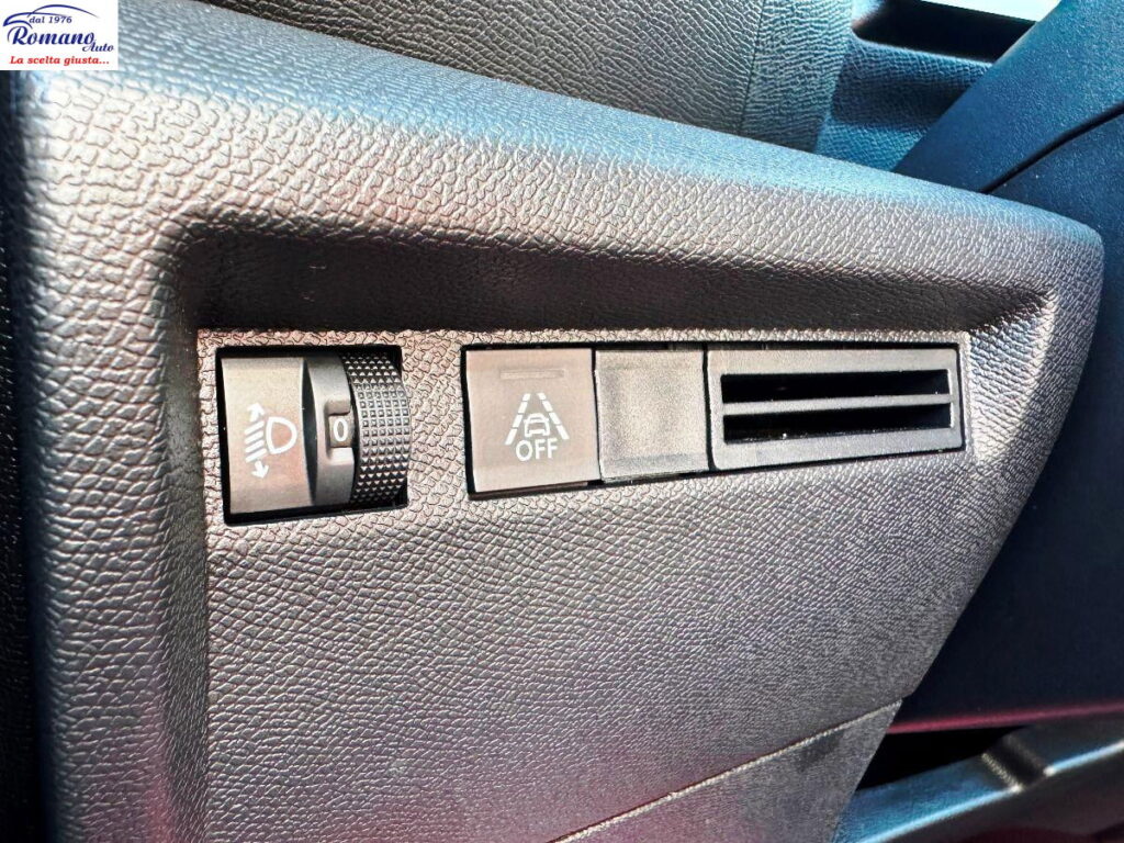 Citroen C4 1.2 130cv Plus#CARPLAY!RETROCAMERA!CERCHI R18Â°!