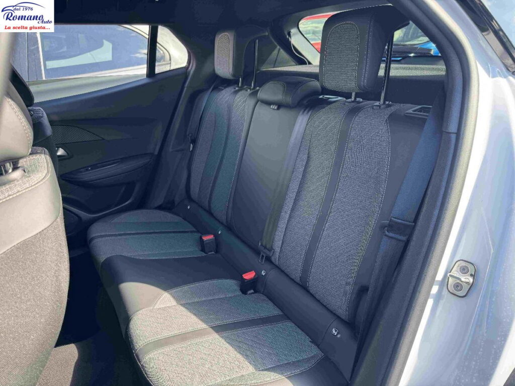 PEUGEOT - 2008 - PureTech 130 EAT8 Allure#SOLO 8.800KM!