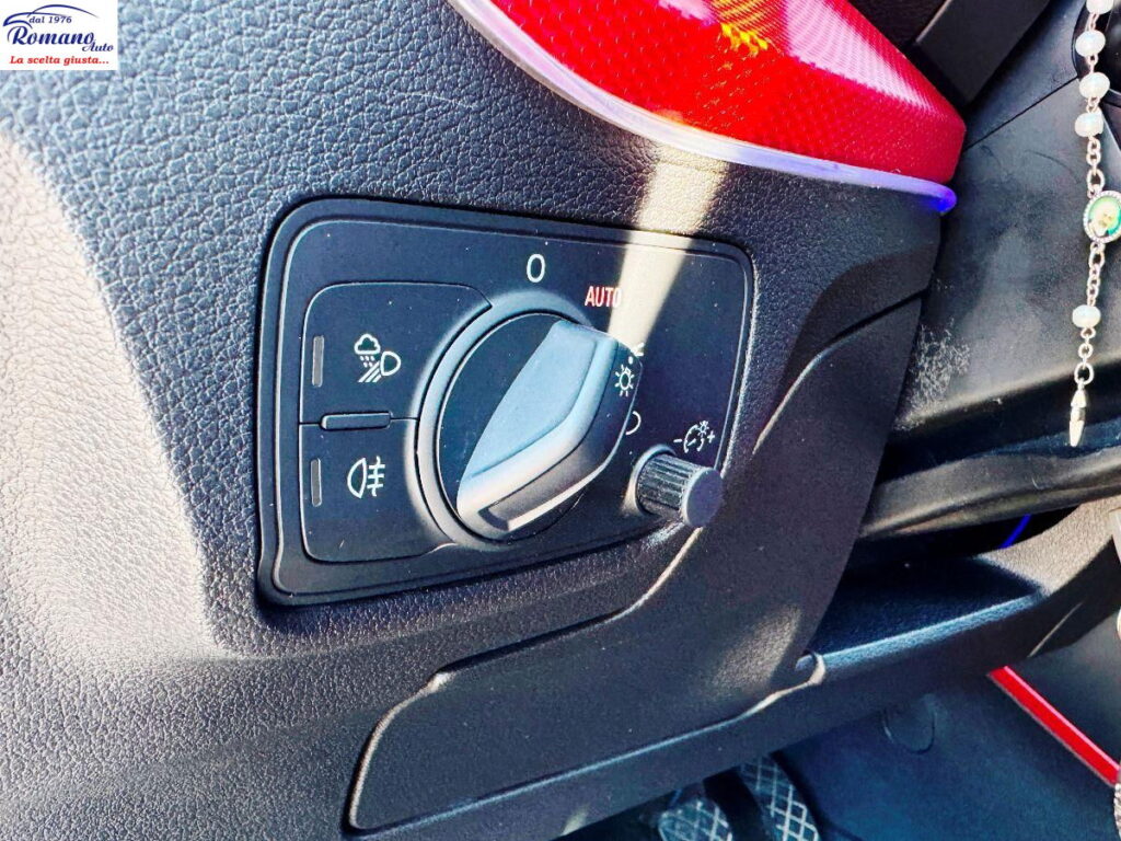 Audi Q2 30 TDI Admired Advanded#NAVIGATORE#FARI FULL LED!