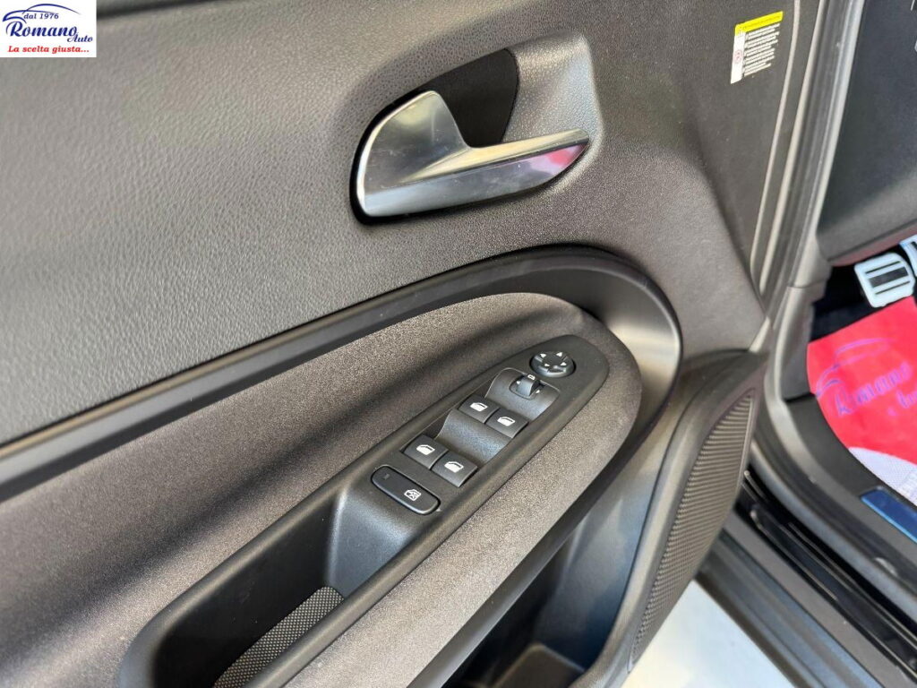 NEW ALFA ROMEO JUNIOR IBRIDA SPECIALE#TETTO APRIBILE!