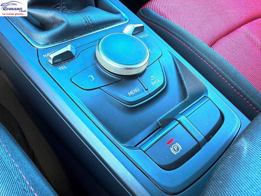 Audi Q2 30 TDI Admired Advanded#NAVIGATORE#FARI FULL LED!