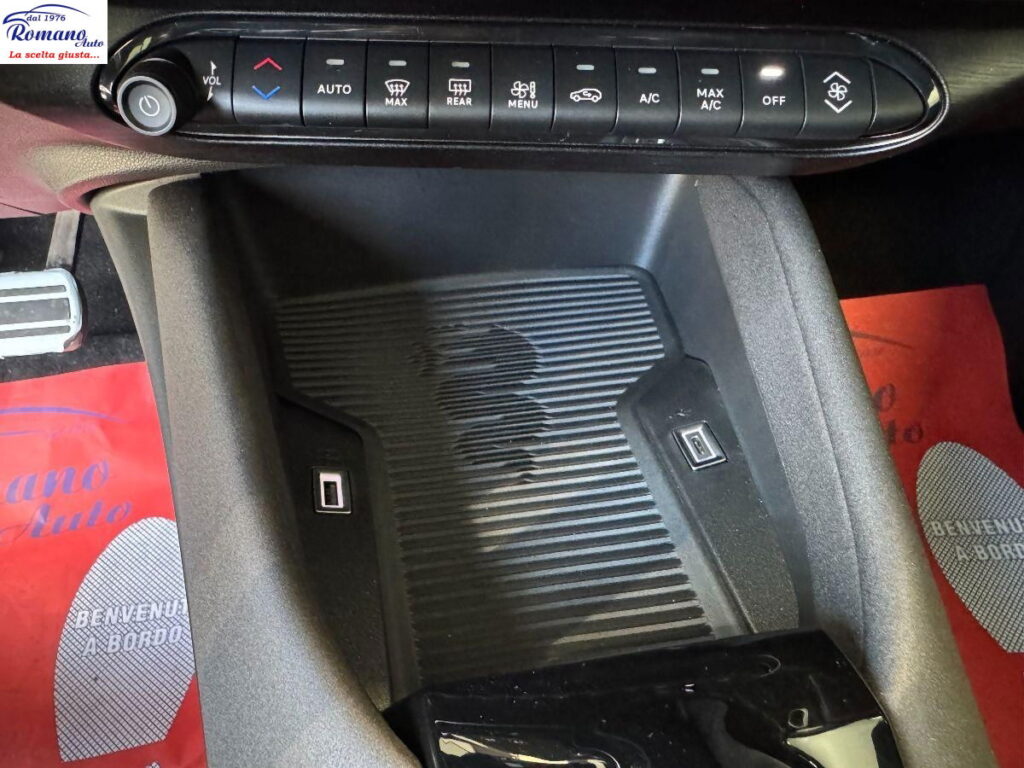 NEW ALFA ROMEO JUNIOR IBRIDA SPECIALE#TETTO APRIBILE!