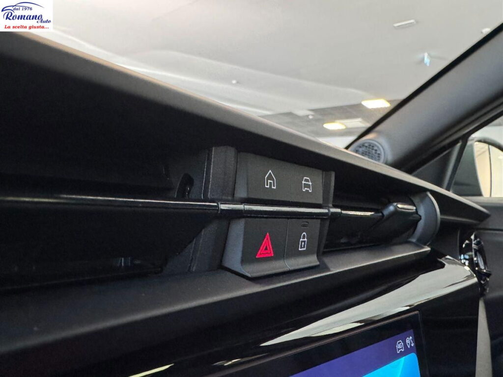 NEW ALFA ROMEO JUNIOR IBRIDA SPECIALE#TETTO APRIBILE!