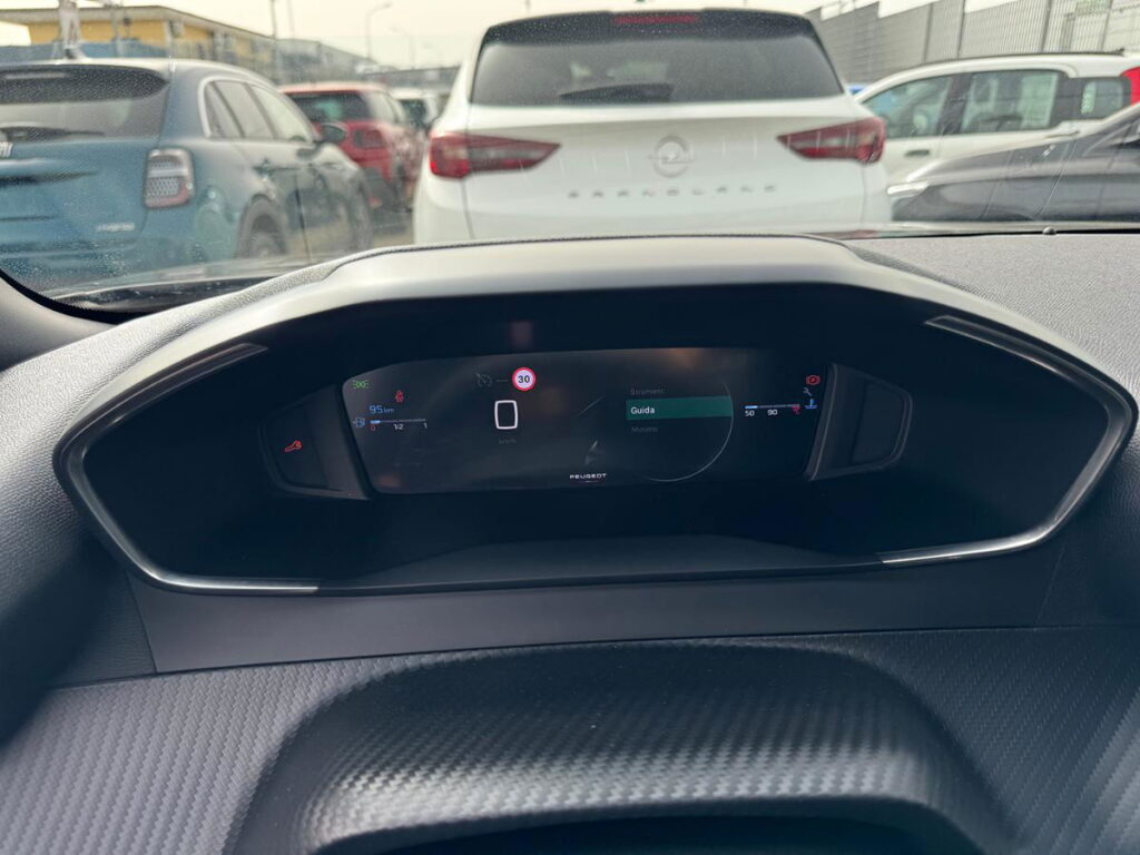 NEW PEUGEOT - 2008 - PureTech 100 Allure#PACK VISION!