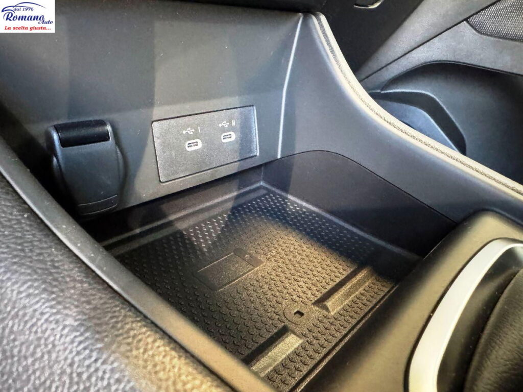 RENAULT - Captur - TCe 100 CV GPL Techno#NEW MODEL!