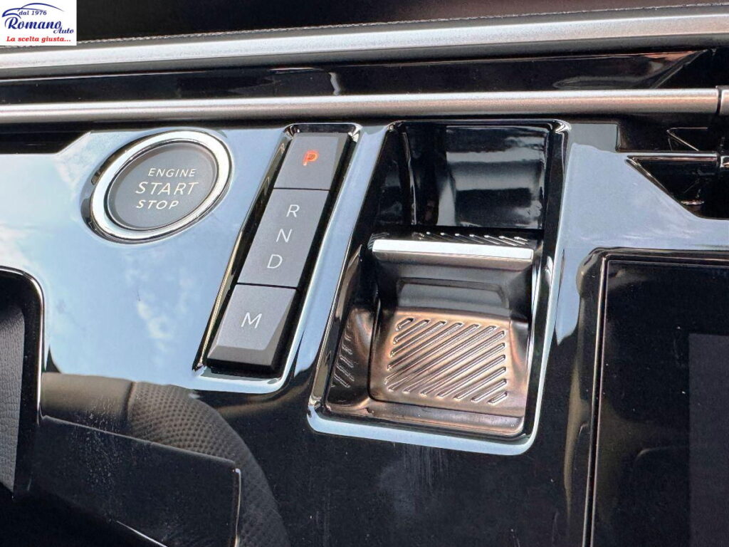 NEW PEUGEOT - 3008  1.2 hybrid GT 136cv e-dcs6#TETTO APRIBILE!PACK VISION!