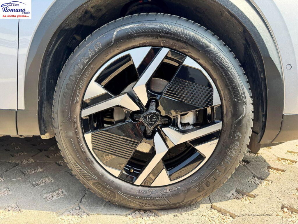 PEUGEOT - 2008 -  PureTech 100 Allure#PACK VISION!