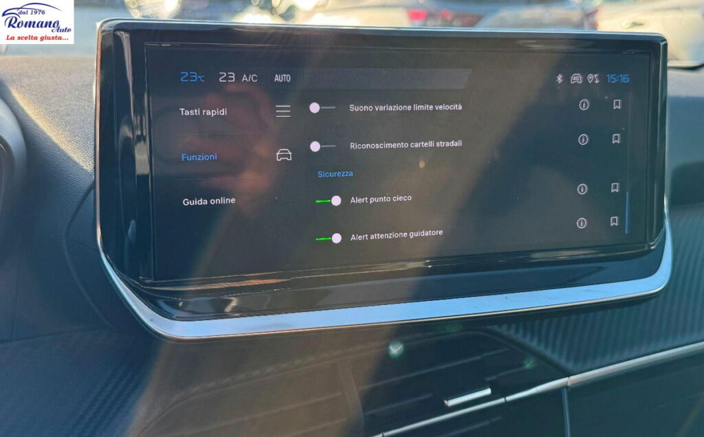 PEUGEOT - 2008 - PureTech 130 EAT8 Allure#SOLO 8.800KM!