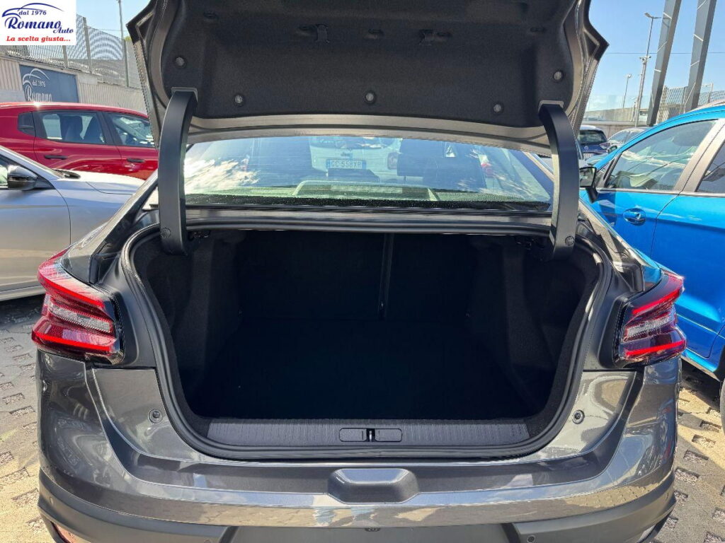 Citroen C4 X BlueHDI 130 EAT8 PLUS#CARPLAY!RETROCAMERA!CERCHI R18Â°!