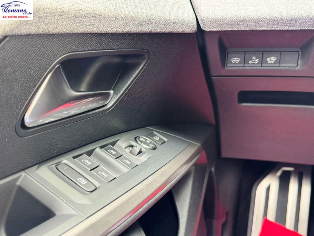 NEW PEUGEOT - 3008 - Hybrid 136 e-DCS6 GT EXCLUSIVE#PACK VISION!SEDILI MASSAGGIANTI!