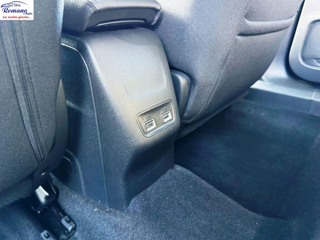 PEUGEOT - 2008 - PureTech 130 EAT8 Allure#SOLO 8.800KM!