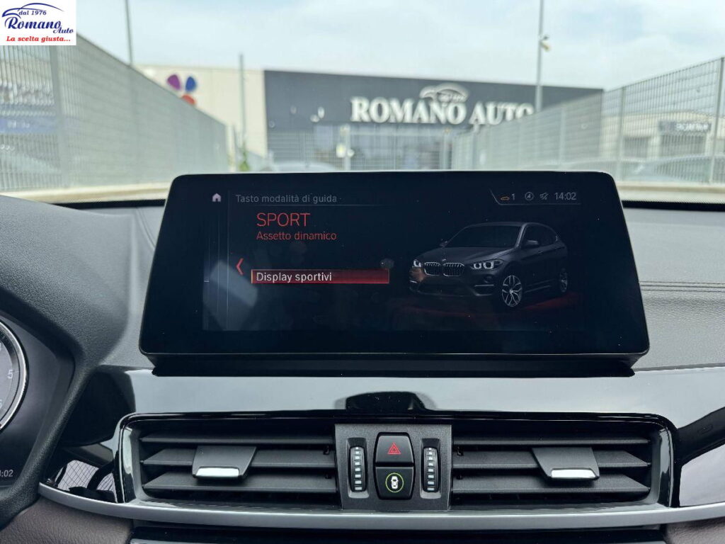 BMW - X1 -  xDrive18d xLine#FARI FULL LED!