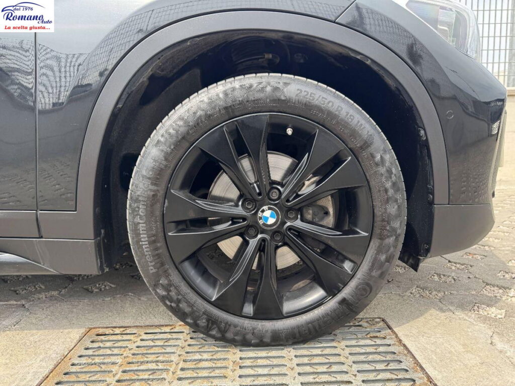 BMW - X1 -  xDrive18d xLine#FARI FULL LED!