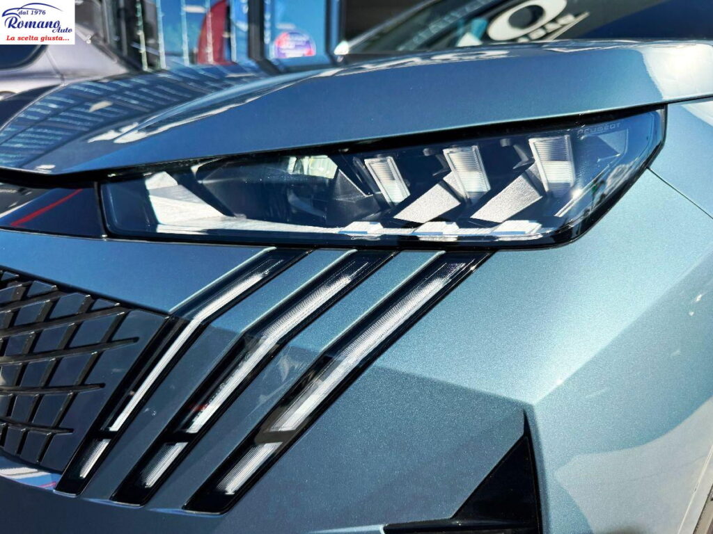 NEW PEUGEOT - 3008 - Hybrid 136 e-DCS6 GT#PACK VISION 360Â°!