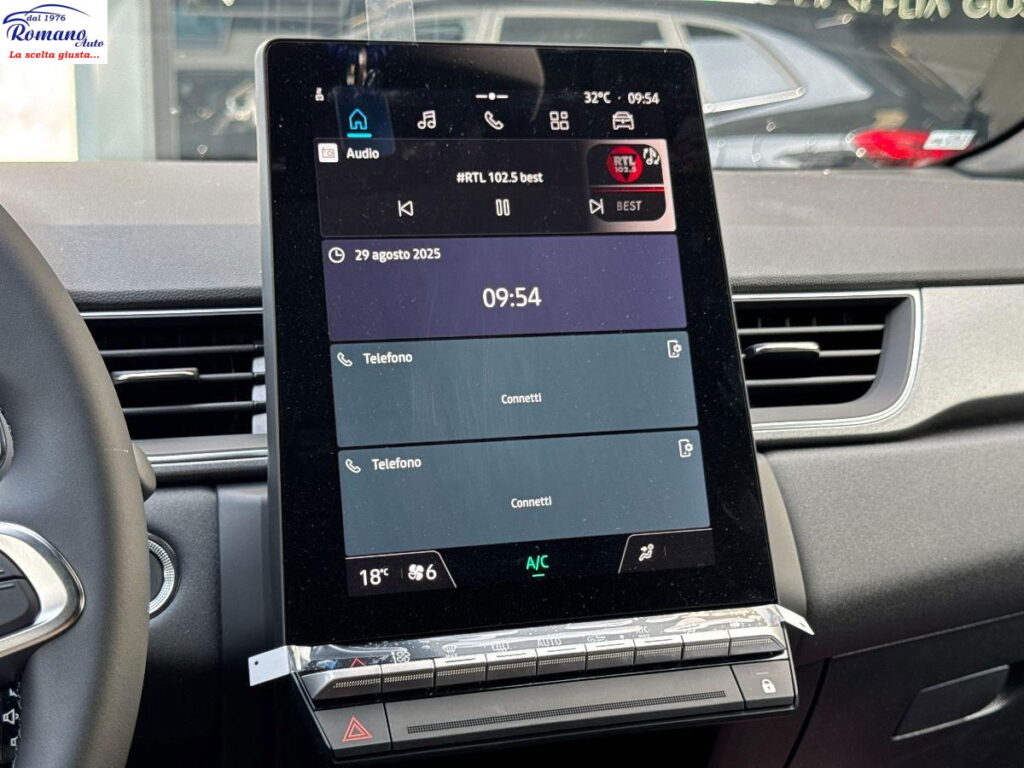 NEW RENAULT - Captur - TCe 100 CV GPL Techno#NEW MODEL!