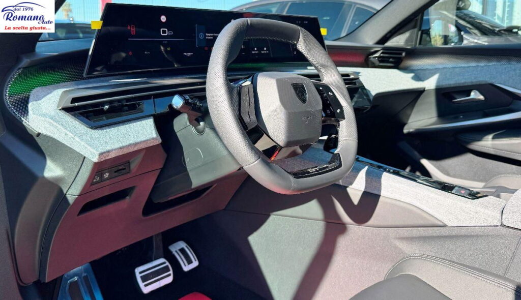 NEW PEUGEOT - 3008 - Hybrid 136 e-DCS6 GT#PACK VISION 360Â°!