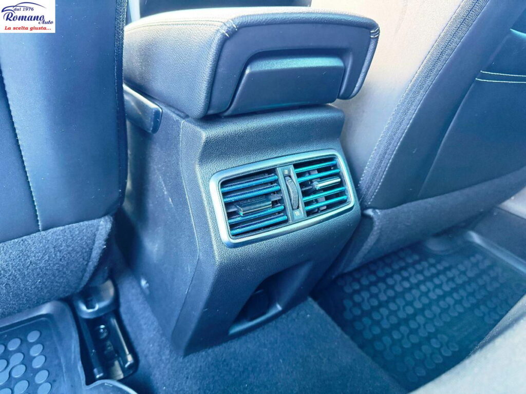 RENAULT - MÃ©gane  1.5 blue dci Intens 115cv edc