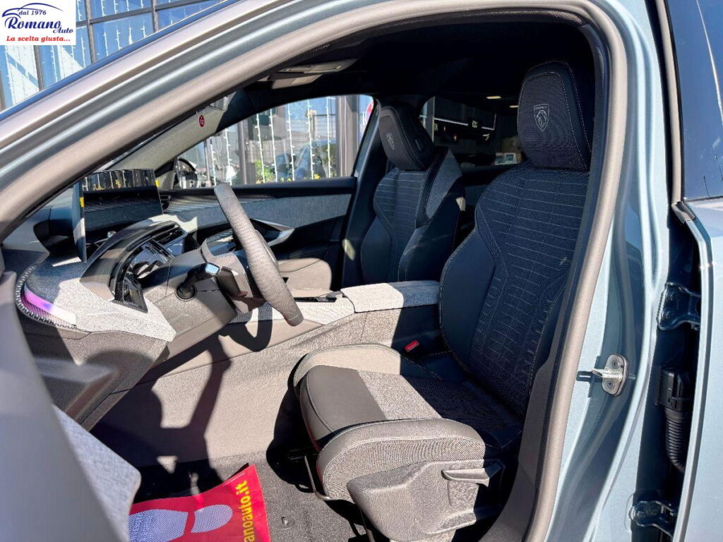 NEW PEUGEOT - 3008 - Hybrid 136 e-DCS6 GT#PACK VISION 360Â°!