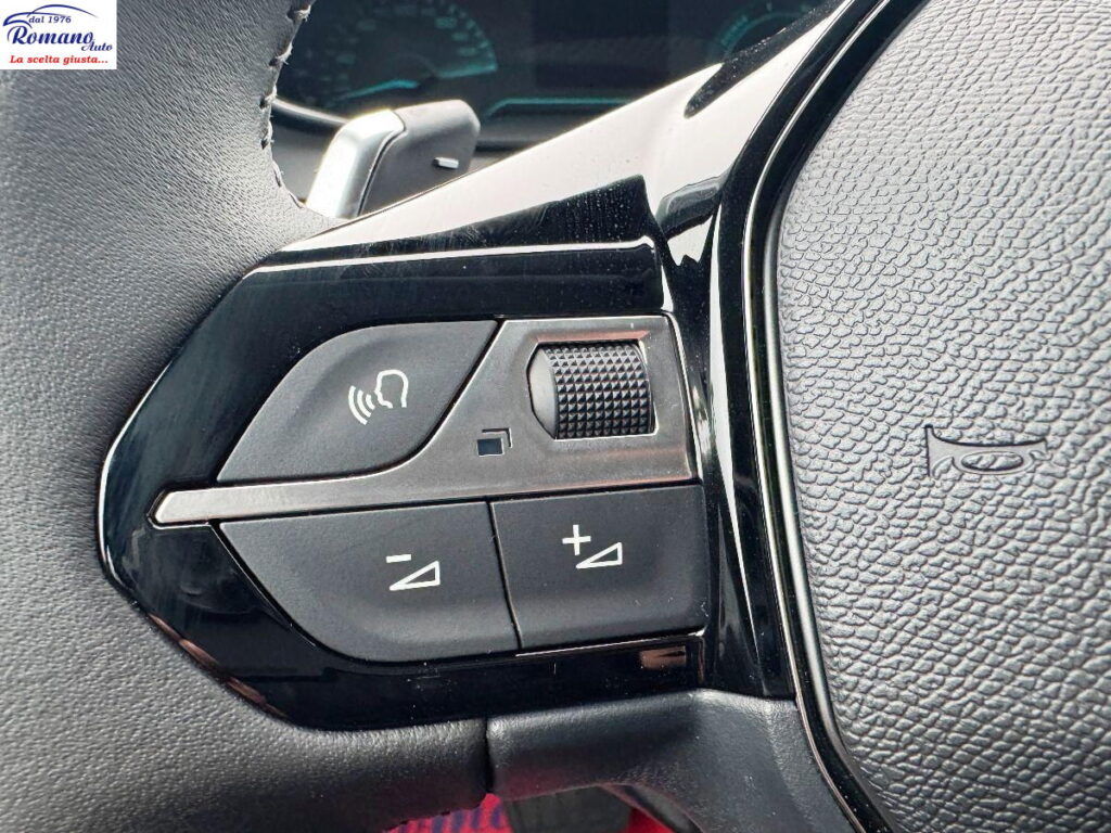 NEW Peugeot 208 1.2 Hybrid 110cv e-DCS6 Style#2 ANNI GARANZIA PEUGEO!