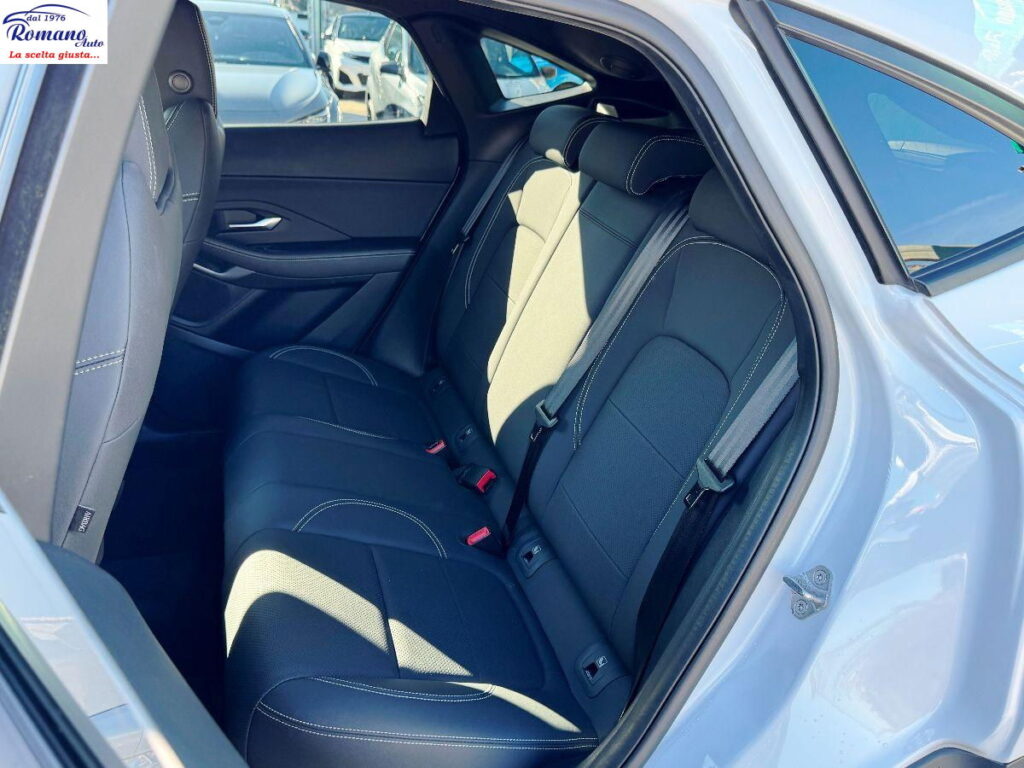 JAGUAR - E-pace  2.0d i4 mhev R-Dynamic awd 204cv auto#RETROCAMERA 360Â°!