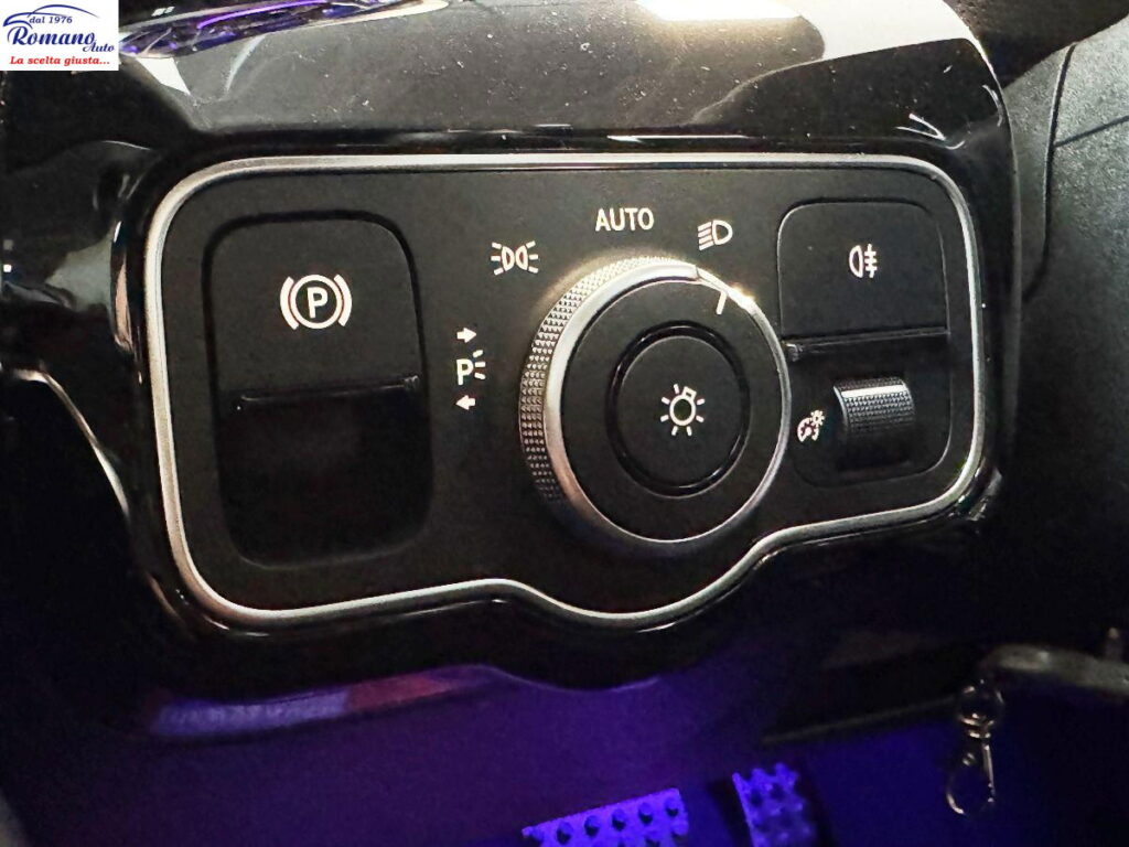 MERCEDES - Classe A 200 d AMG Line Premium auto#FARI FULL LED!