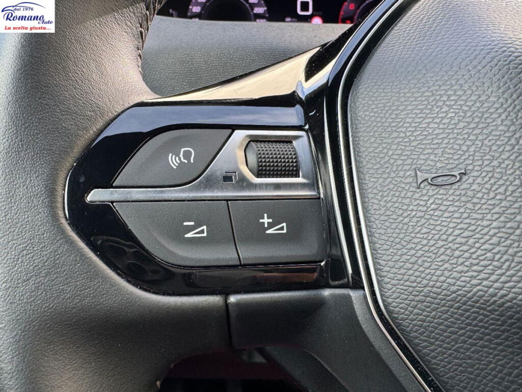 PEUGEOT - 3008 - PureTech Turbo 130 Allure Pack#RETROCAMERA