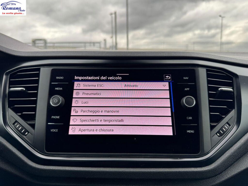 VOLKSWAGEN - T-Roc - 1.6 TDI SCR Business BlueMot.Tech.