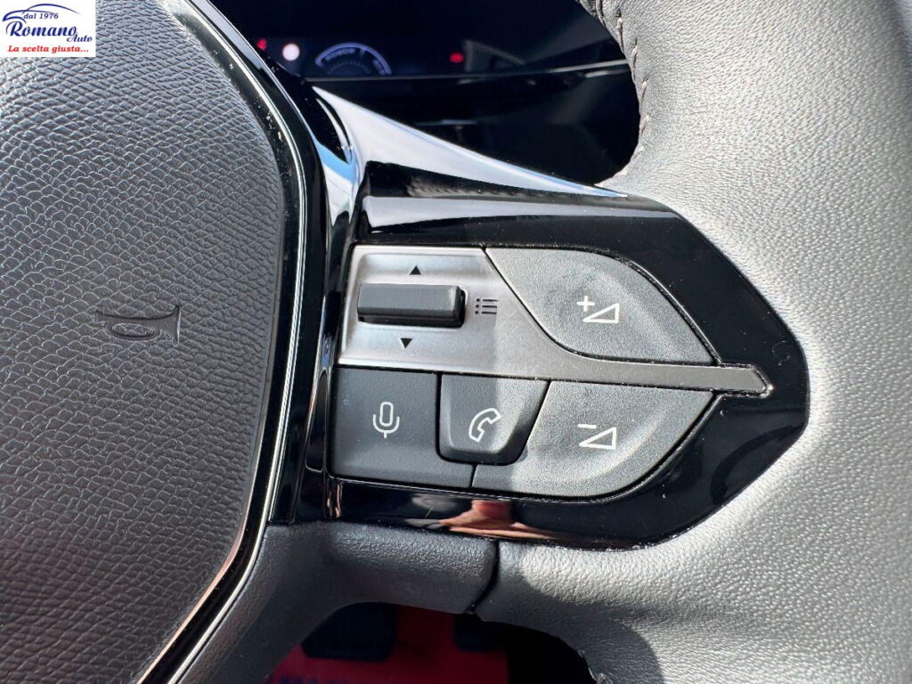 PEUGEOT - 408 - Hybrid 136 e-DCS6 Allure#RETROCAMERA!