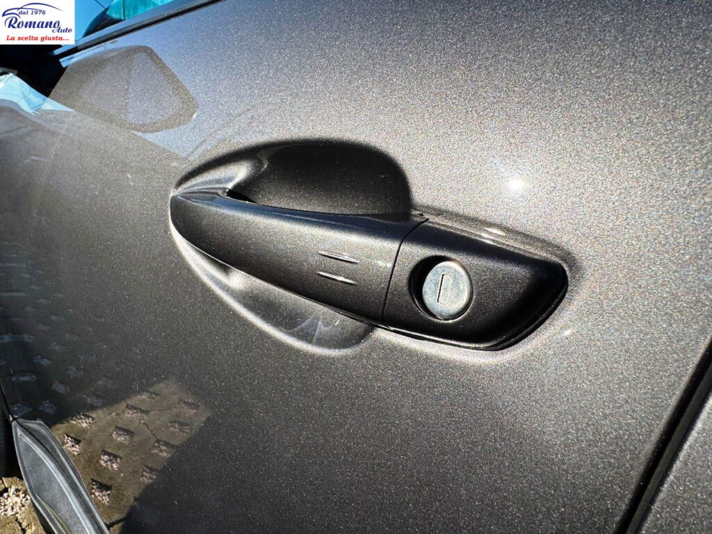 PEUGEOT - 5008  1.5 bluehdi Allure Pack 130cv eat8#7 POSTI!