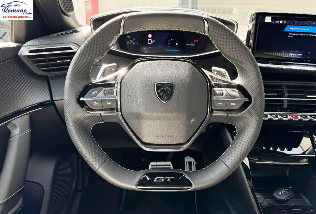 NEW Peugeot 2008 2&Acirc;&ordf; serie Hybrid 145 e-DCS6 GT#VIRTUAL COCKPIT!