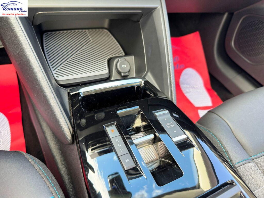 Citroen C4 X BlueHDI 130 EAT8 PLUS#CARPLAY!RETROCAMERA!CERCHI R18&Acirc;&deg;!