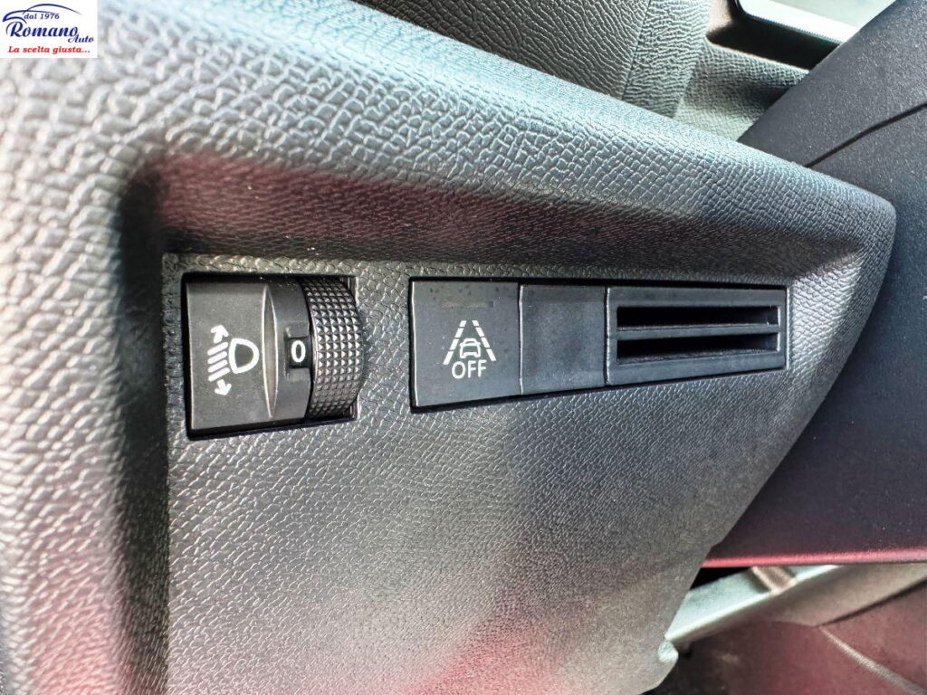 Citroen C4 1.2 130cv Plus#CARPLAY#RETROCAMERA!CERCHI 18&Acirc;&deg;!