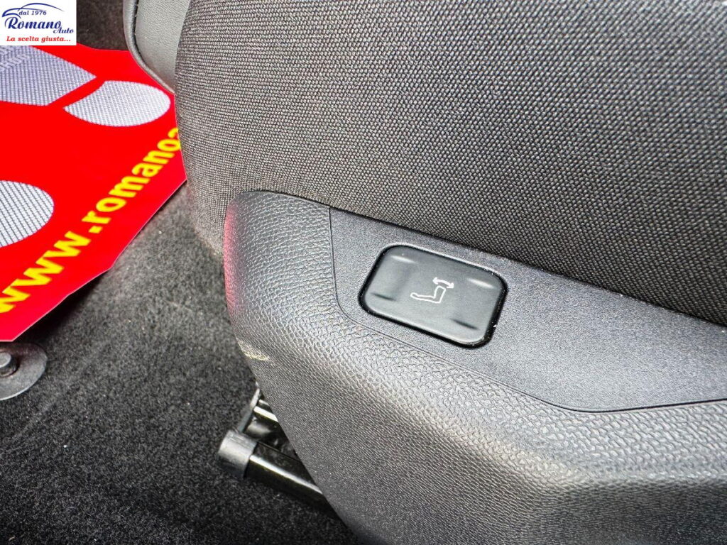 Peugeot 408 1.2 puretech Allure 130cv eat8#RETROCAMERA!