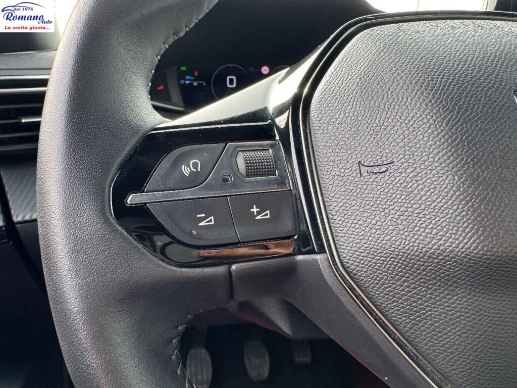 NEW PEUGEOT - 2008 - PureTech 100 Allure#VIRTUAL COCKPIT!