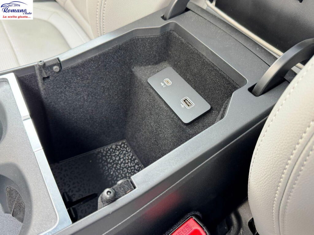 NEW JAGUAR - E-pace  2.0d i4 mhev R-Dynamic S awd 163cv auto#TETTO PANORAMICO!