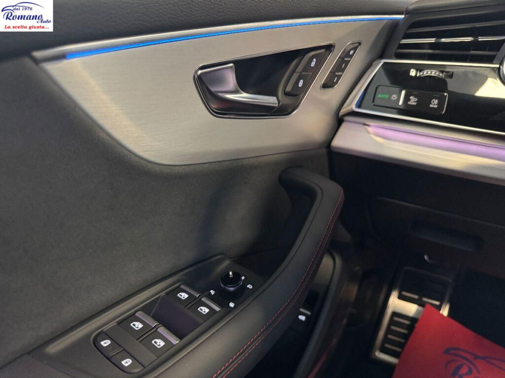 NEW AUDI - Q8 - 50 TDI 286 CV quattro tiptronic Sport#TETTO APRIBILE!