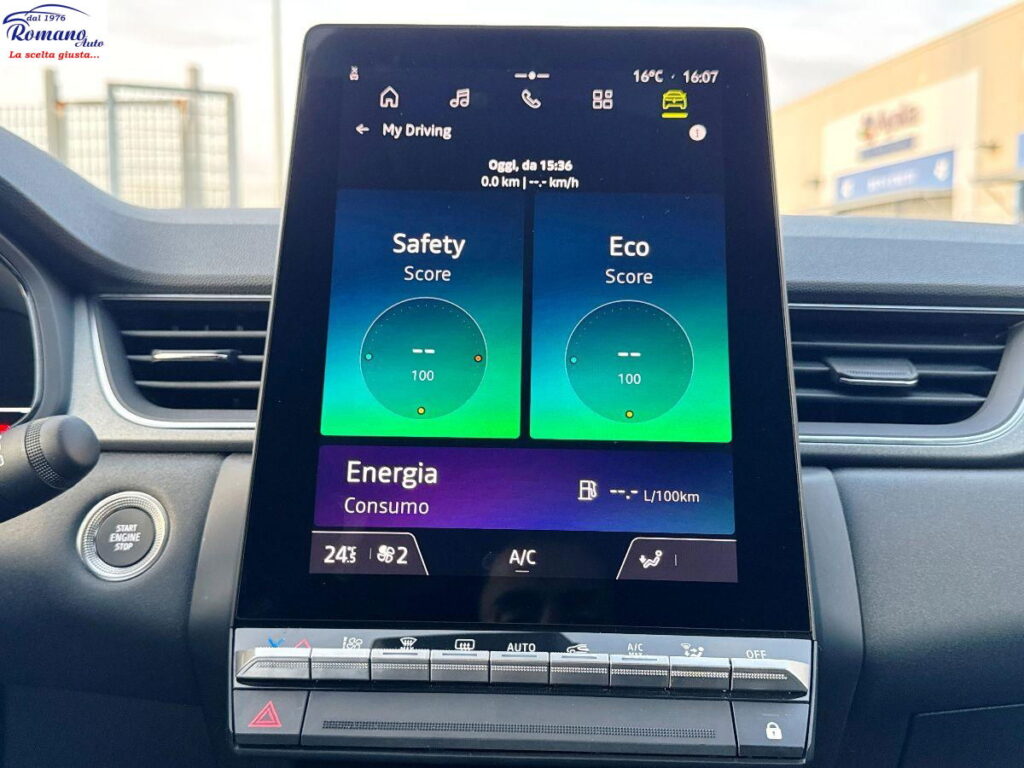 NEW RENAULT - Captur - TCe 90 CV Techno#RETROCAMERA!