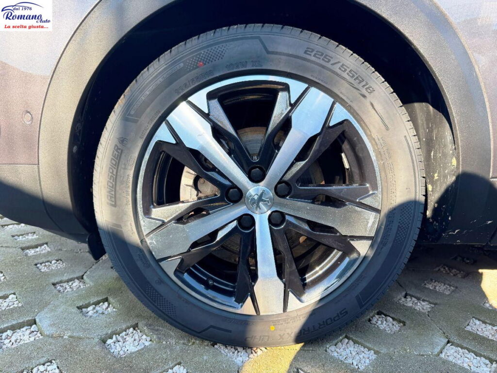 PEUGEOT - 5008  1.5 bluehdi Allure Pack 130cv eat8#7 POSTI!